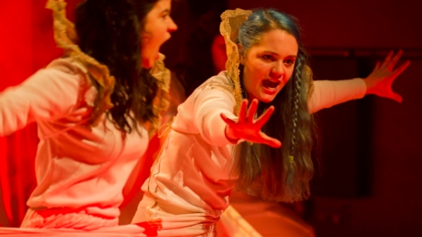 Two female students performing in the Tisch Shakespeare in Performance at RADA program.